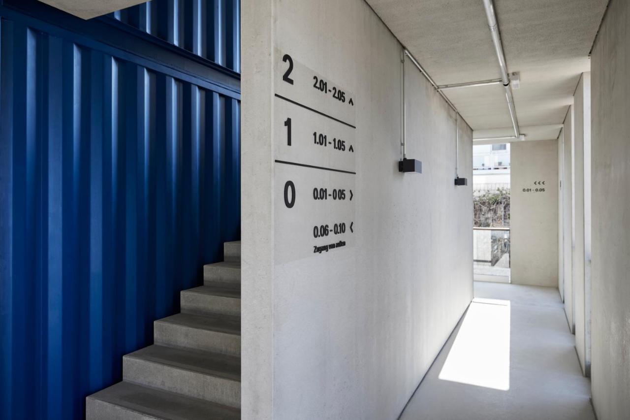 Tin Inn - Erkelenz - Das Hotel Aus Hochwertig Ausgebauten Ueberseecontainern المظهر الخارجي الصورة